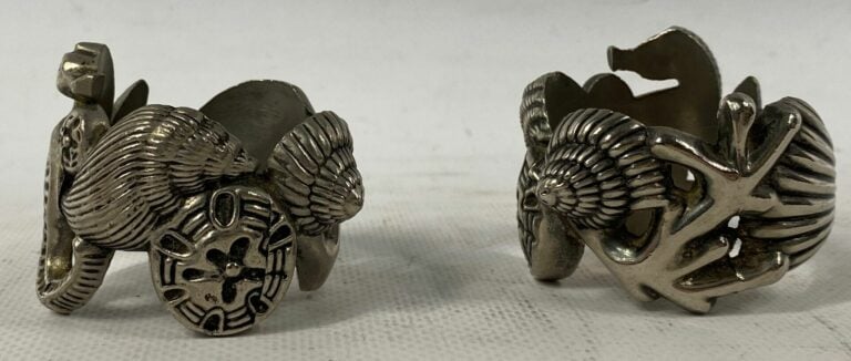 GODINGER - Lot de deux ronds de serviette en métal argenté ornés d'hippocampe,…