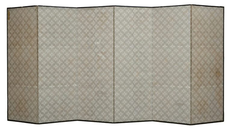 Grand byôbu (séparateur de pièce) à six panneaux avec une peinture sur feuille…