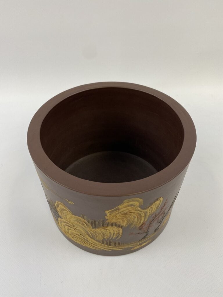 GRAND POT A PINCEAUX EN TERRE-CUITE / GRES DE STYLE YIXING - Chine, Epoque XXe…