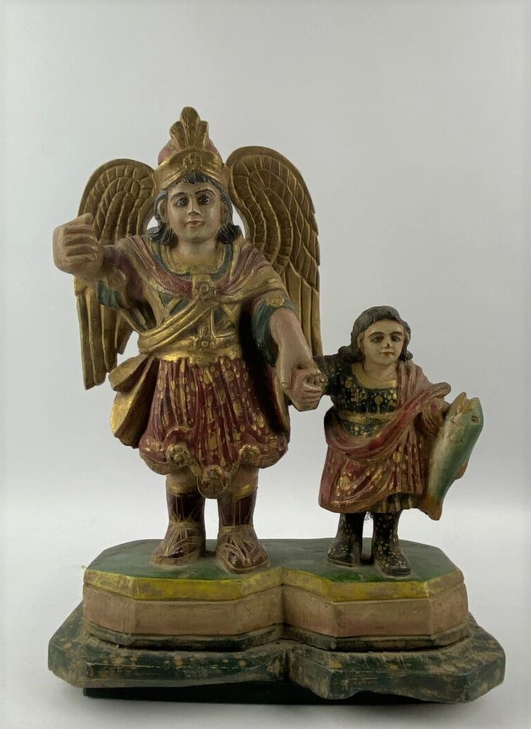 Groupe en bois sculpté polychrome figurant l'Archange Gabriel accompagné de Tob…