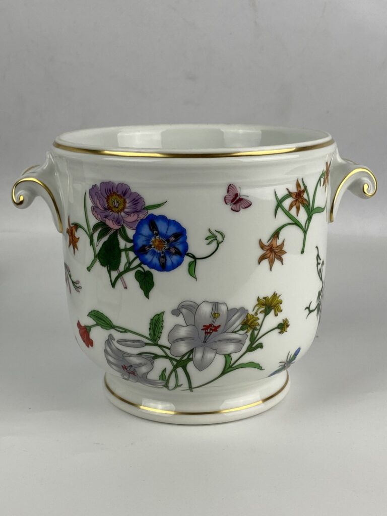 GUCCI & Richard GINORI - Rafraîchissoir modèle Flora en porcelaine à décor flor…