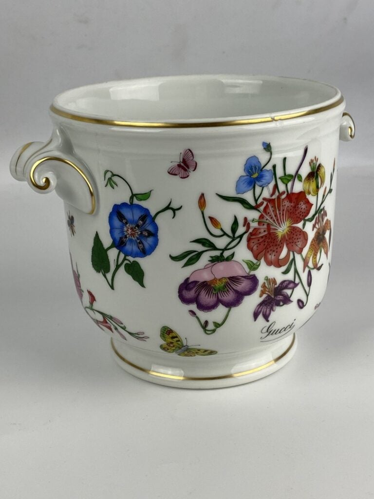 GUCCI & Richard GINORI - Rafraîchissoir modèle Flora en porcelaine à décor flor…