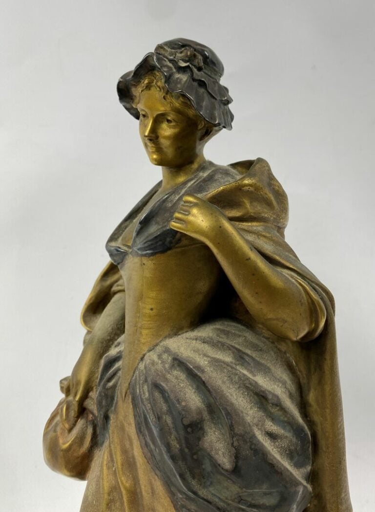 Gustavo OBIOLS DELGADO (1858-1910) - Elégante - Epreuve en bronze patiné, signé…