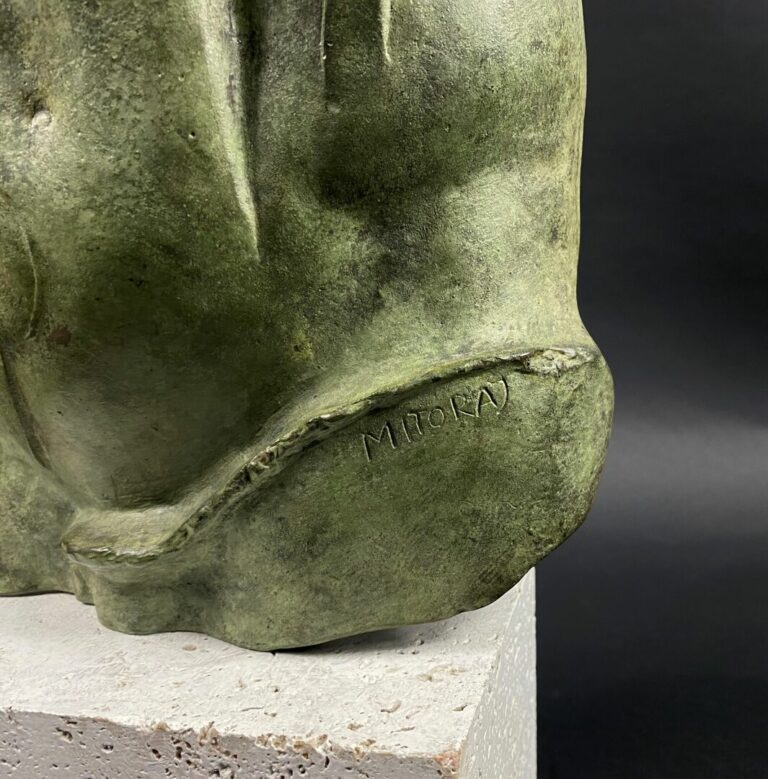 Igor MITORAJ (1944-2014) - Persée, 1988 - Sculpture en bronze à patine vert ant…