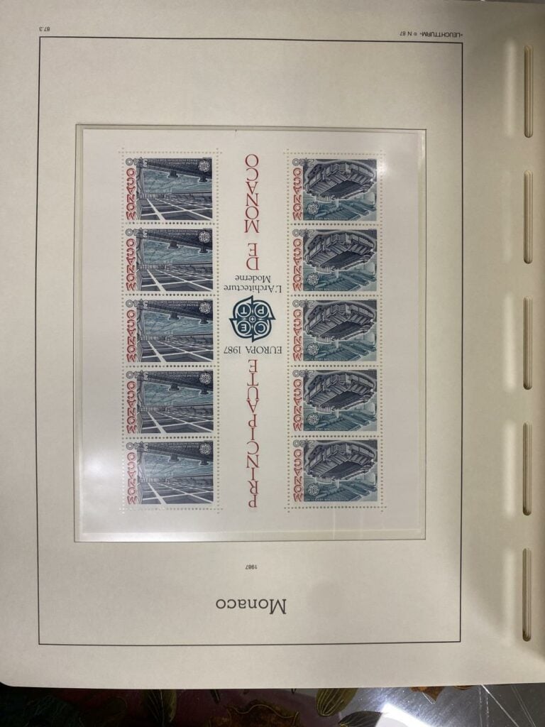 Important ensemble de timbres sur la France et Monaco répartis dans quatre clas…