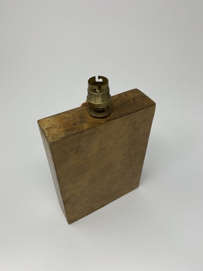 Jean-Michel FRANK (1895-1941) - Lampe de table dite « Bloc » à corps quadrangul…