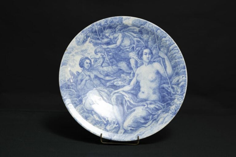 Josep Jordi GUARDIOLA (1869-1950) - Manufacture Nationale de Sèvres - Plat circ…