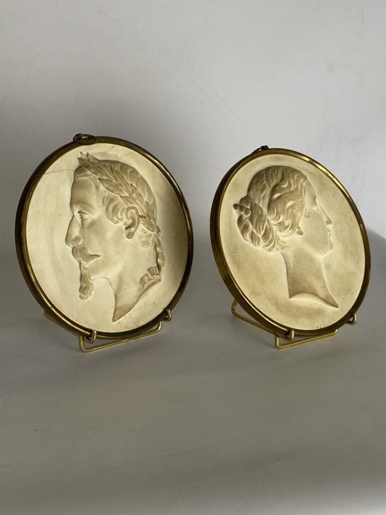 Jules CONSTANT PEYRE (1811- ?) - Paire de médaillons en biscuit représentant Na…