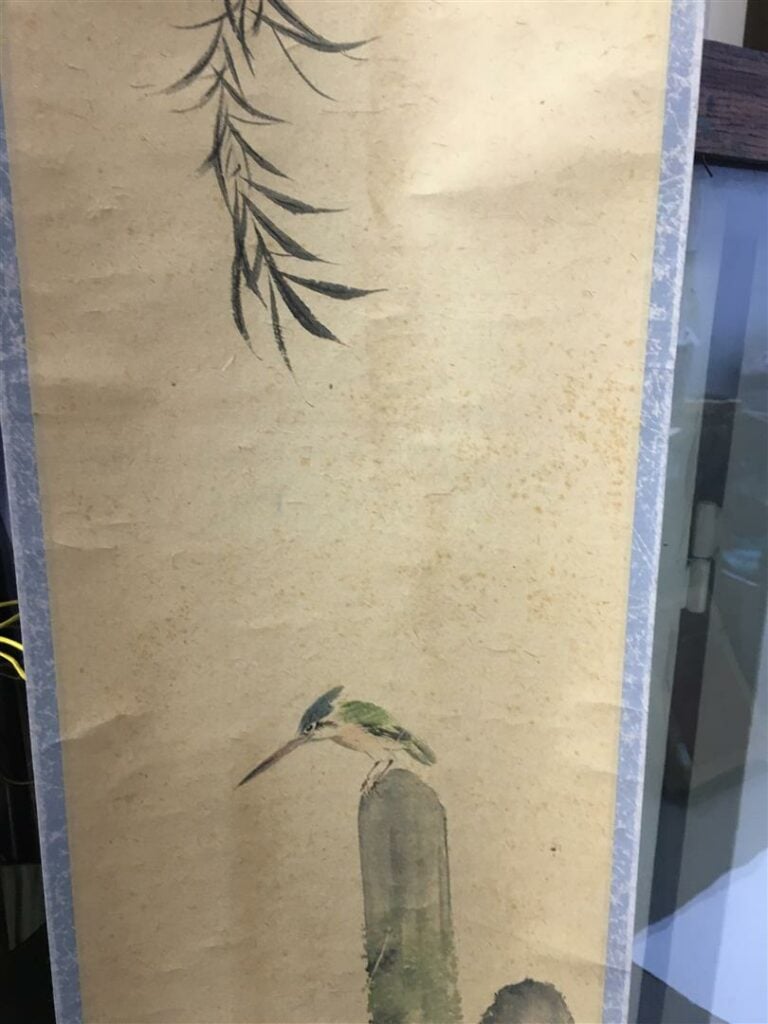 Kakemono - Représentant un martin-pêcheur - Encre du papier (?) - Signature et…