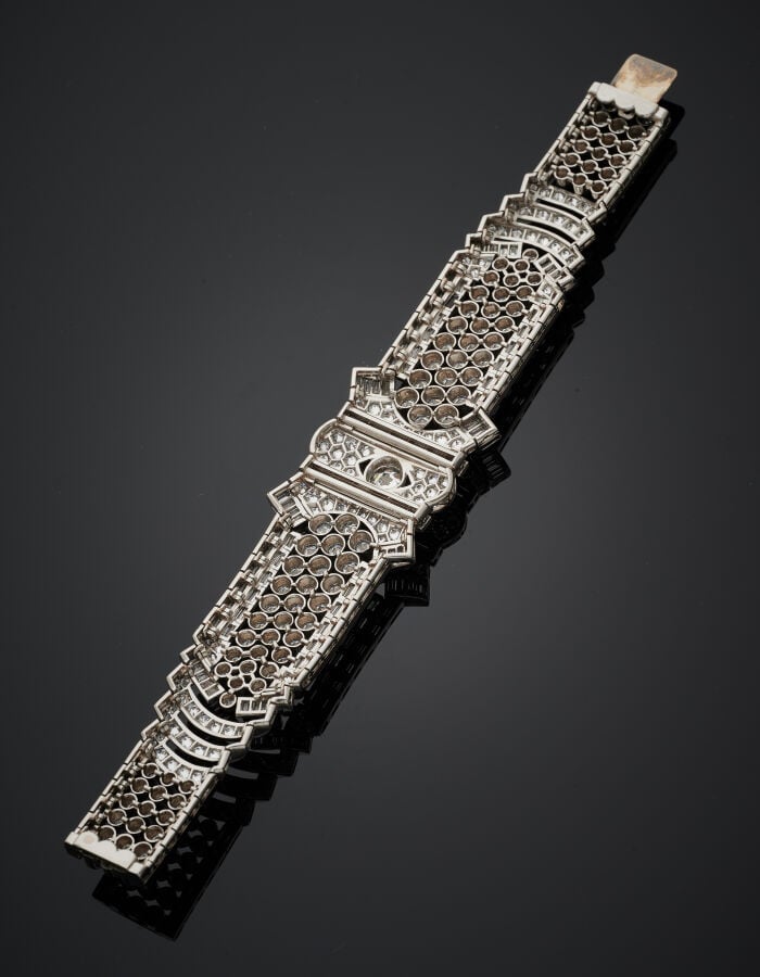 Large BRACELET « manchette » géométrique en platine (950‰) et or gris (750‰) aj…