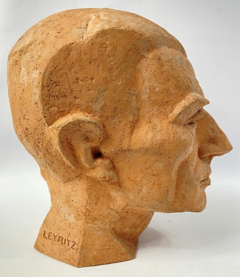 Léon LEYRITZ (1888-1976) - Buste de Maurice Ravel - Epreuve en terre cuite, sig…