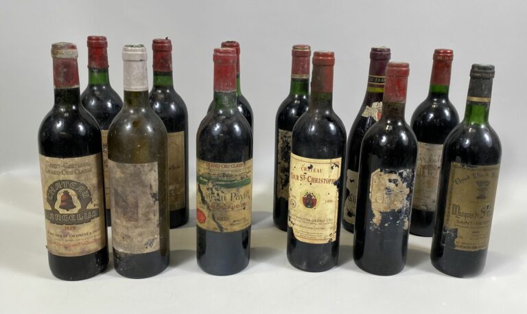 Lot de 12 bouteilles : - 3 ch Montrose, St Estèphe, 1982 - 1 ch L'Angélus, St E…