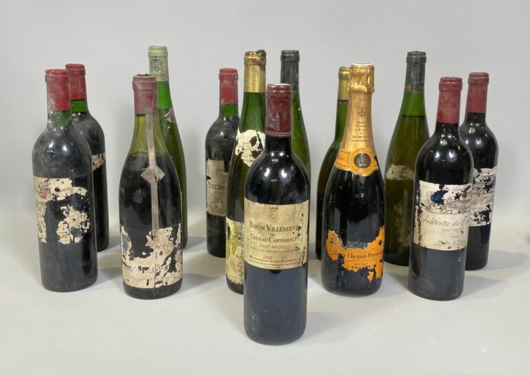 Lot de 13 bouteilles : - 3 ch Latour , Pomerol, 1987 - 1 vin d'Alsace, Clos Bro…