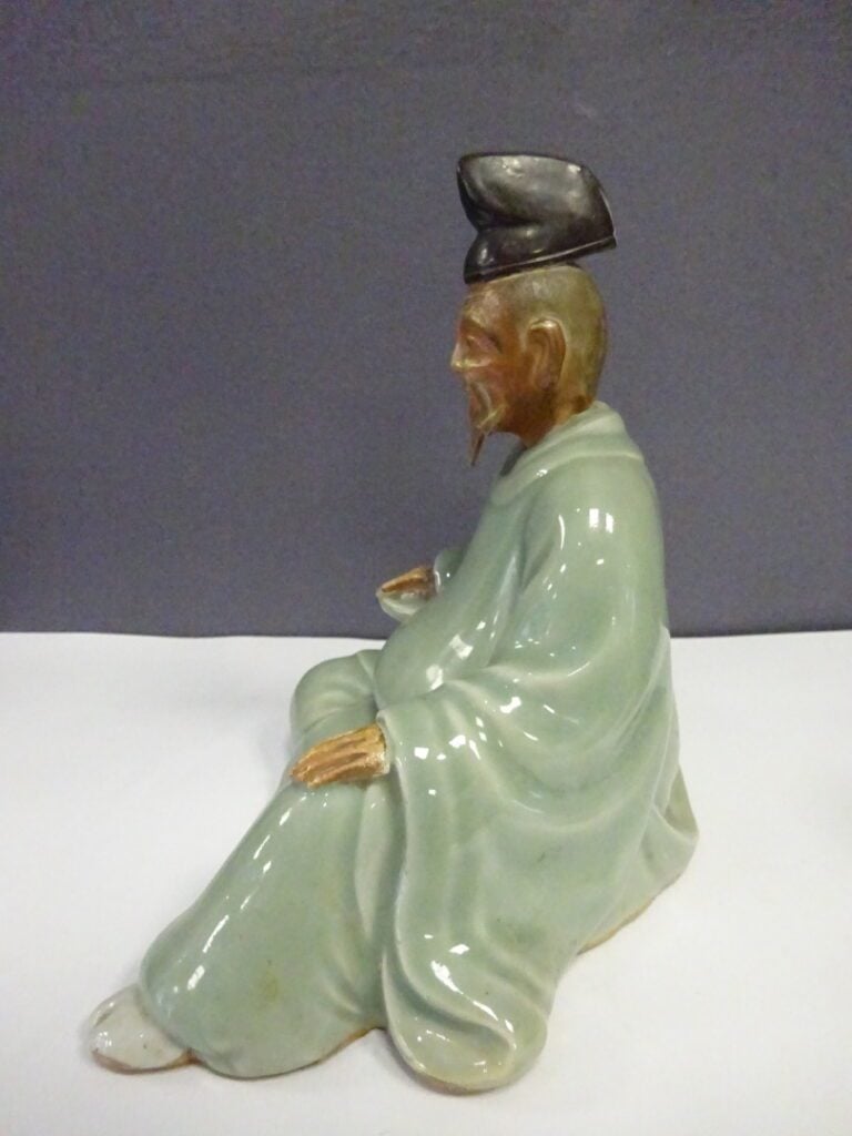 LOT DE DEUX (2) OBJETS EN CERAMIQUE CELADON - Corée - Comprenant: - - un brûle-…