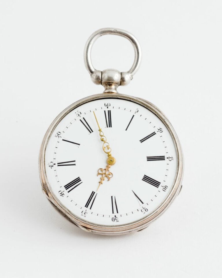 Lot de deux montres de gousset en argent (925), boîtier à décor de cartouche et…