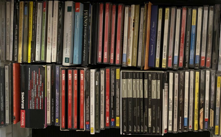 Lot d'environ 130 CD ou coffrets de musique classique dont Schubert, Brahms, Sc…