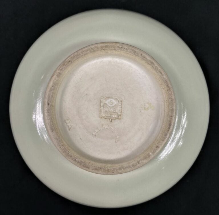 Louis DELACHENAL - Manufacture Nationale de Sèvres - Coupe en porcelaine célado…