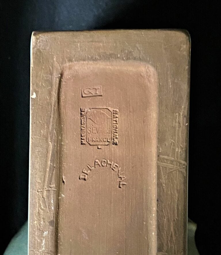 Louis DELACHENAL - Manufacture Nationale de Sèvres - Paire de centres de table…