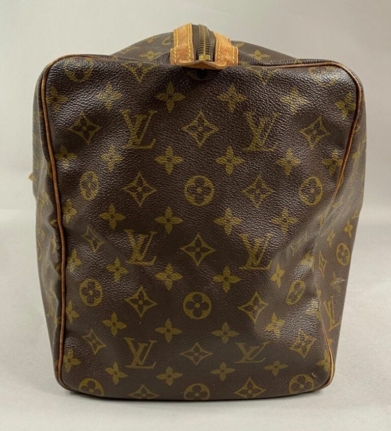 Louis VUITTON - Sac de voyage souple 45 en toile monogram, vintage - Numéro de…