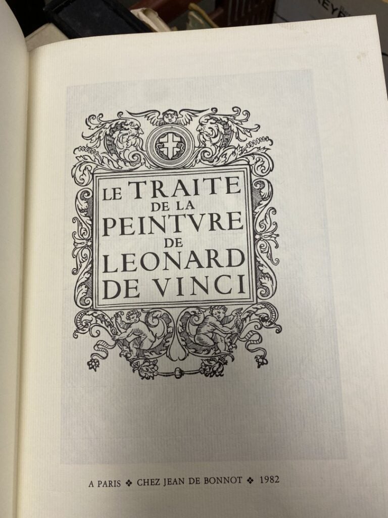 Mannette de livres divers, livres reliés et brochés dont Contes de Chabot, la c…