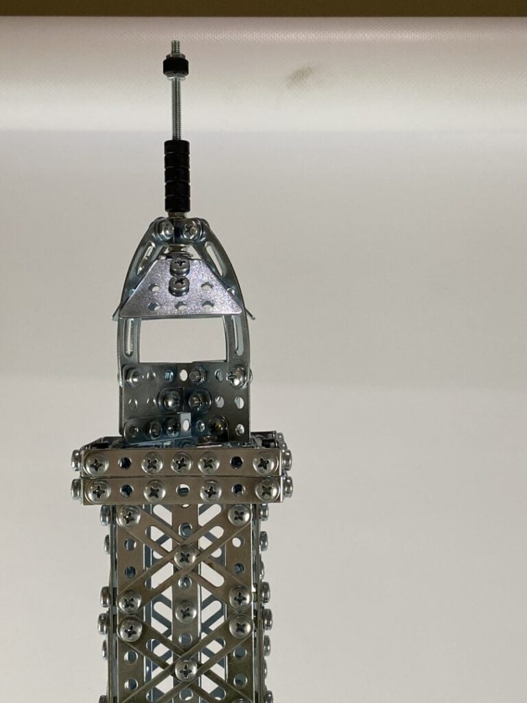 Maquette de Tour Eiffel en acier - H. : 110 cm environ
