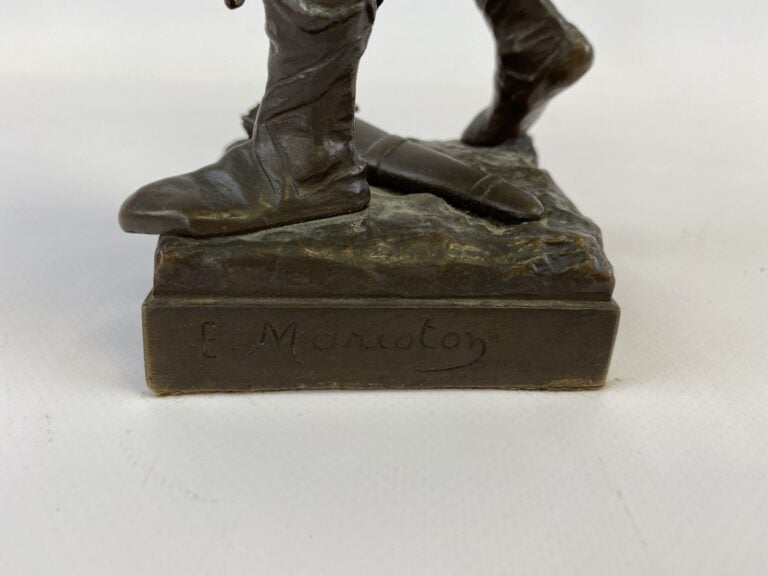 MARIOTON - Le Vainqueur - Bronze - H: ?