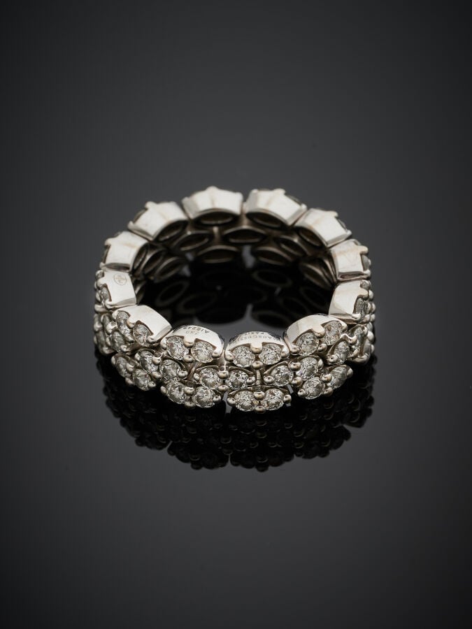 MAUBOUSSIN - BAGUE articulée modèle "Je le veux" en or gris (750‰) ajouré, à ma…