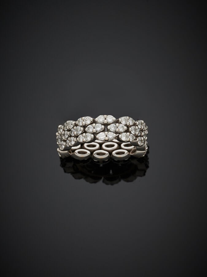 MAUBOUSSIN - BAGUE articulée modèle "Je le veux" en or gris (750‰) ajouré, à ma…