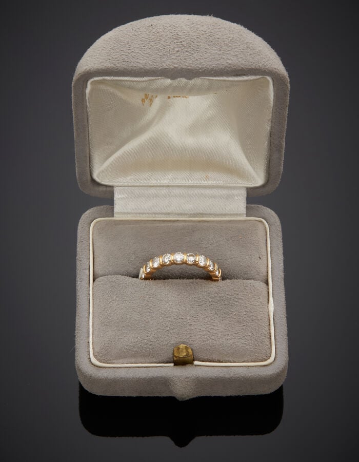 MAUBOUSSIN Monture - ALLIANCE en or jaune (750‰) ajouré, orné de vingt diamants…