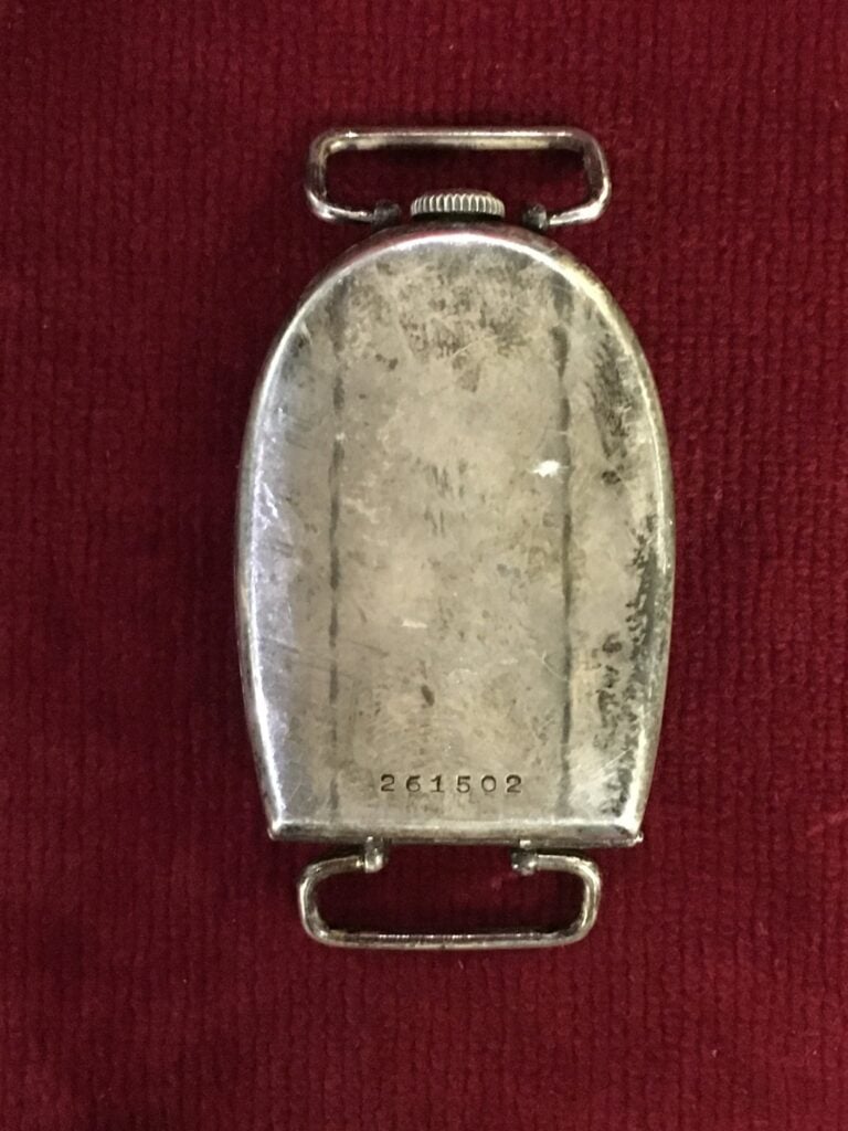 MIDO pour BUGATTI, vers 1930. - Montre-bracelet d'homme, boitier en argent de f…