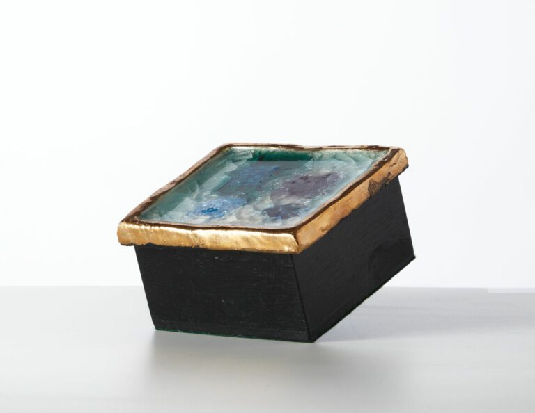 Mithé ESPELT (1923-2020) - Coffret à bijoux, couvercle en céramique, verre cris…