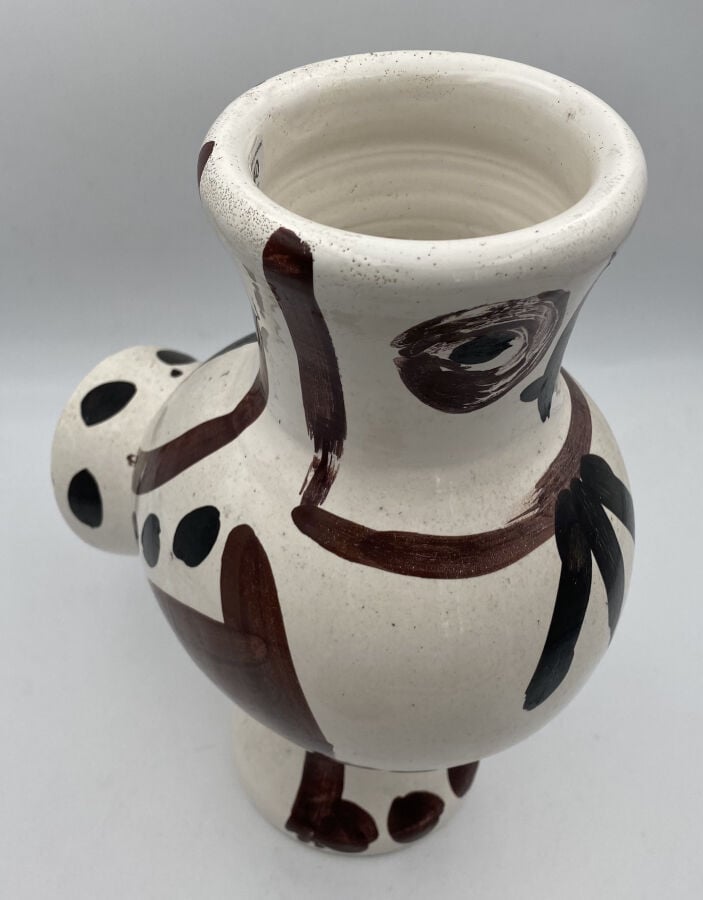 Pablo PICASSO (1881-1973) - « Chouette aux taches », Vase tourné, 1951 - Cérami…