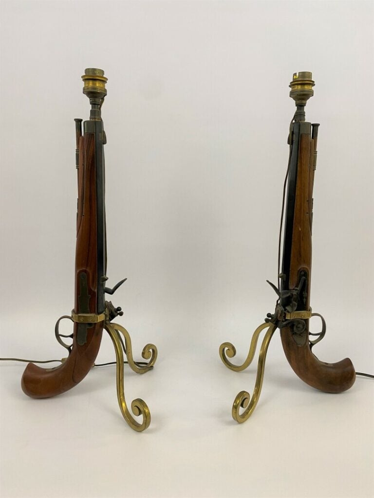 Paire de fusils montés en lampe - (electrifié, percés)