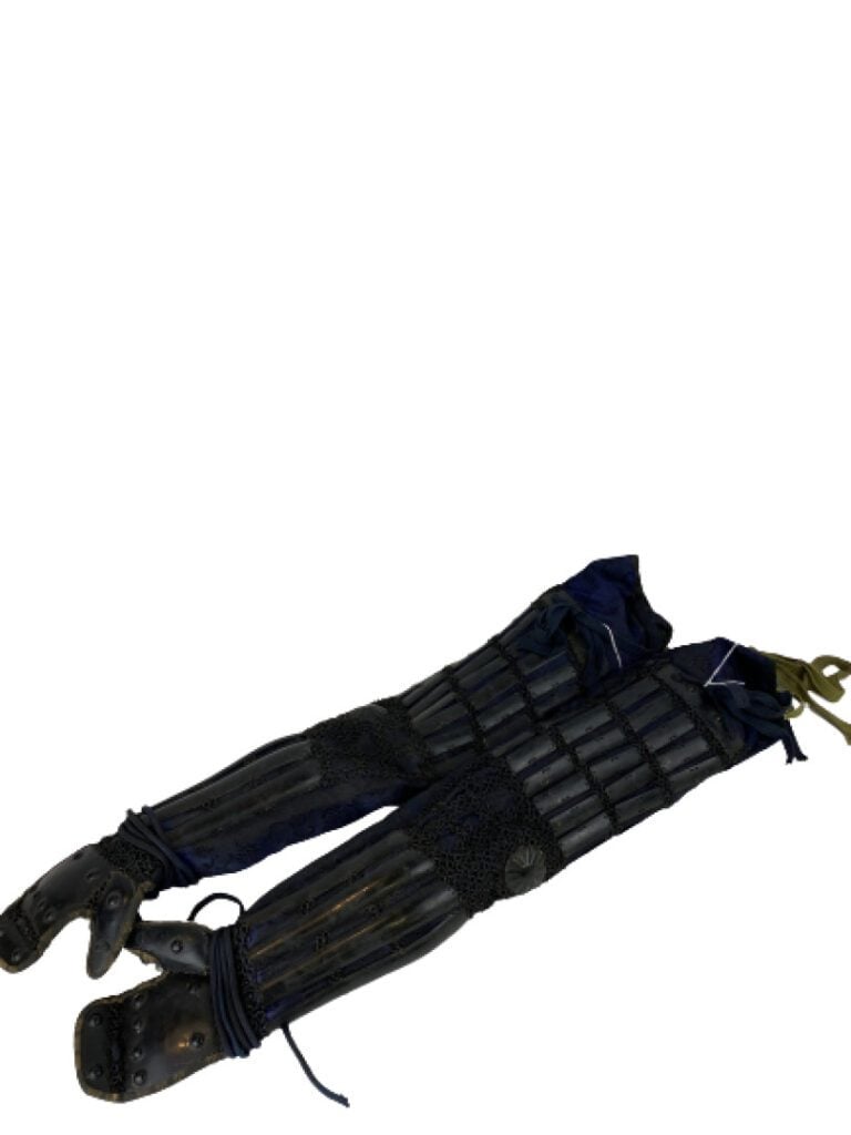 Paire de KOTE d'armure
