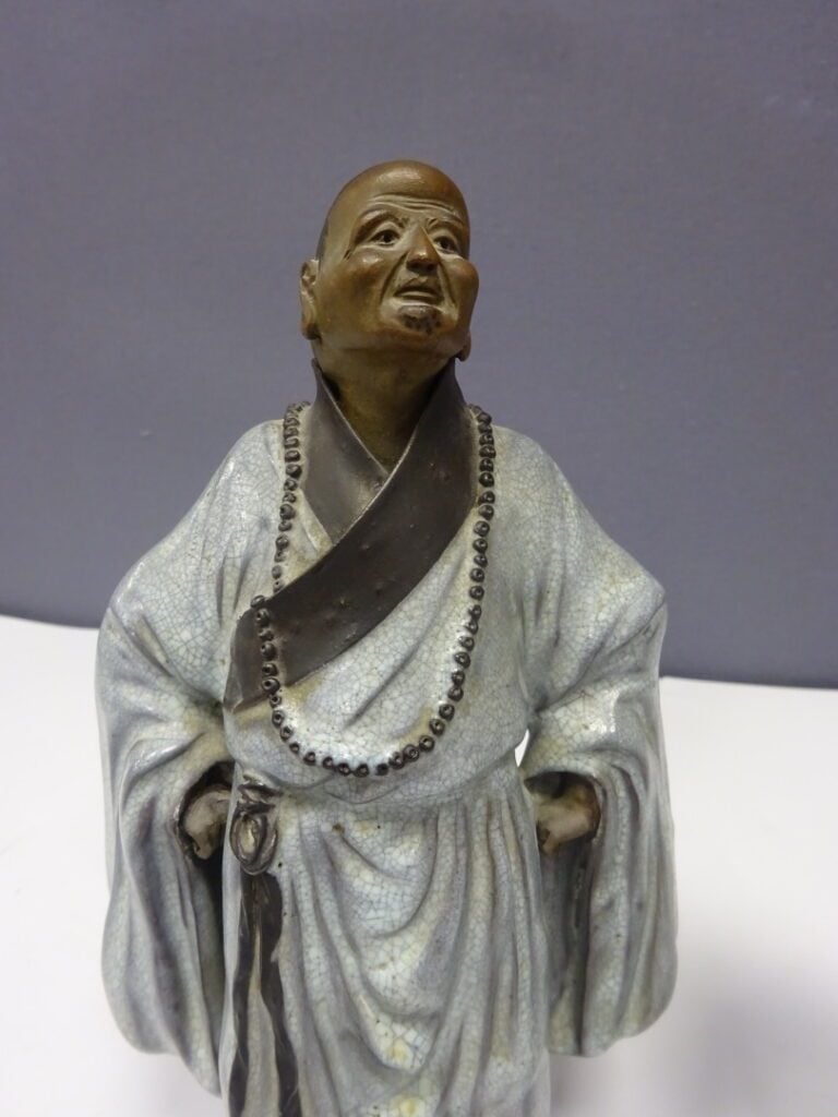 [-] PAIRE DE STATUETTES EN GRES EMAILLE BLEU DE SHIWAN - Chine - Cachets en cre…