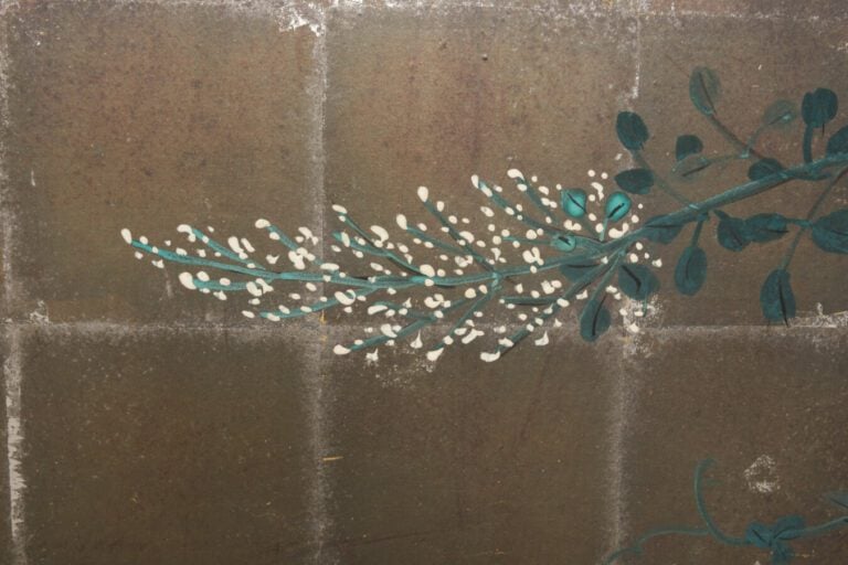 Paravent de taille moyenne à 6 panneaux (byobu) avec des fleurs comme des fleur…