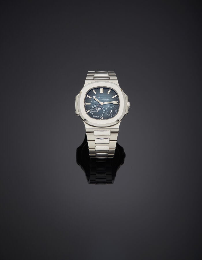 PATEK PHILIPPE, Nautilus 5712/1A - BRACELET MONTRE modèle « Nautilus » quantièm…