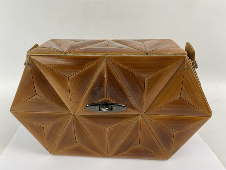 Petit sac rigide en bambou de forme haxogonale, anse porté main - 14 x 27 x 8 c…