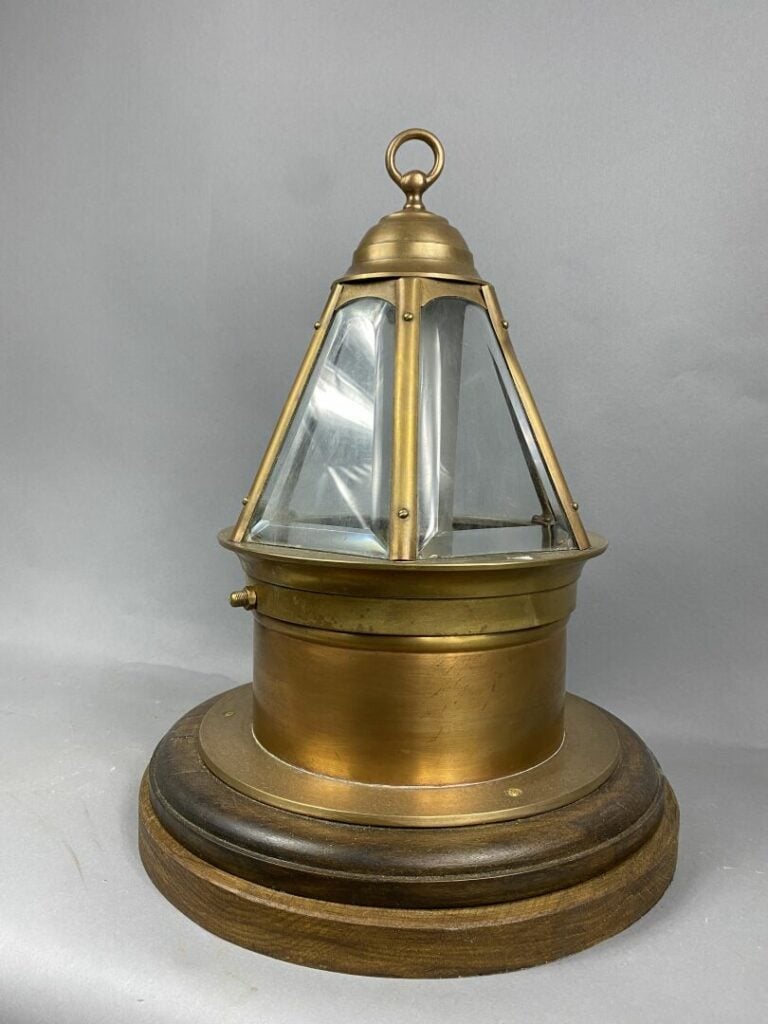 PETNOL HAMBURY - Lanterne de bateau en cuivre et verre, plaque marquée "Petnol…