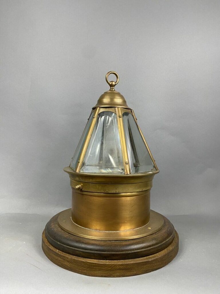 PETNOL HAMBURY - Lanterne de bateau en cuivre et verre, plaque marquée "Petnol…