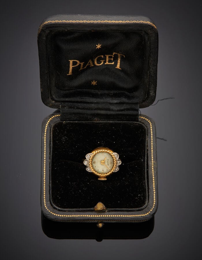 PIAGET - Rare BAGUE-MONTRE en platine (min. 800‰) et or jaune (750‰). Lunette t…
