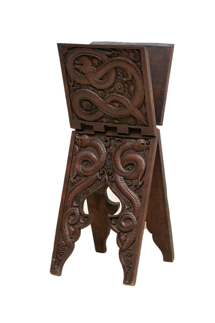 PORTE-CORAN EN BOIS INDIGENE SCULPTE - Possible travail d'Inde du Nord des alen…
