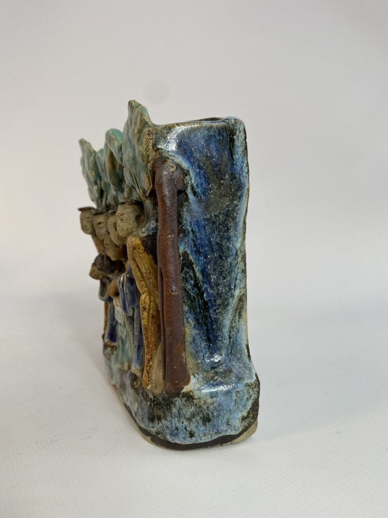 POT A PINCEAUX RECTANGULAIRE EN GRES EMAILLE POLYCHROME, SHIWAN - Chine - Décor…