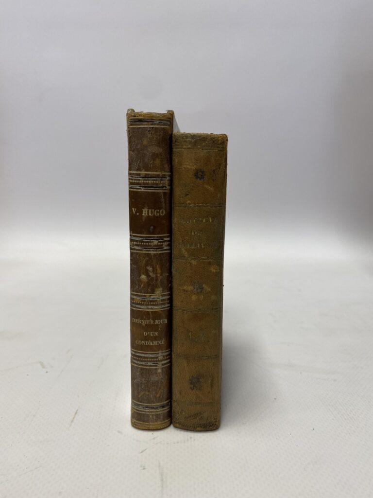REGROUPE AVEC LOT 4 Deux volumes in-12, le Voyage de Gulliver de Jonathan Swift…