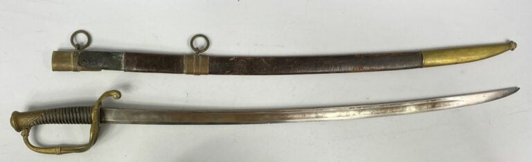 Sabre d'officier d'infanterie modèle 1824 - Lame signée Manufacture Royale de K…