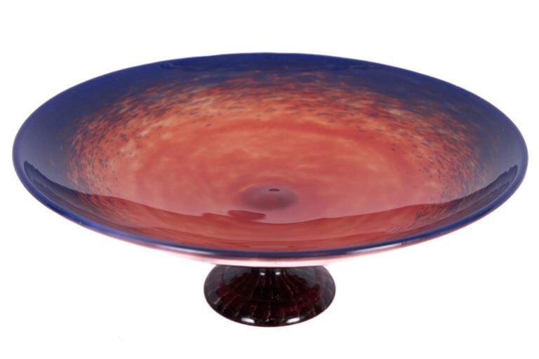 SCHNEIDER - Grande coupe sur piédouche en verre marmoréen orange, bleu et viole…