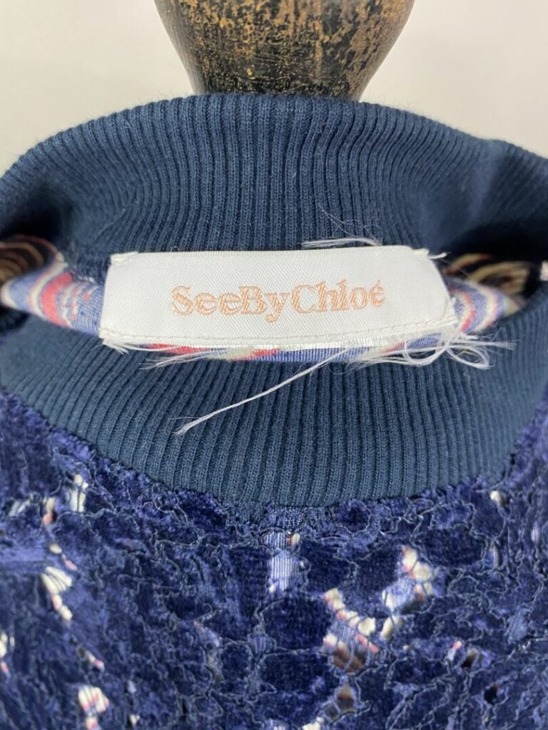 SEE BY CHLOE - Pull à motifs ajourés sur le devant et motifs stylisés au dos