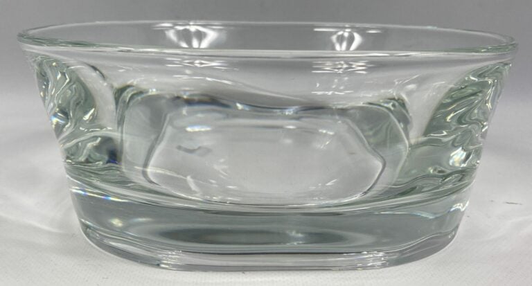 SEVRES - Coupe en cristal - Marque sous la base - Diam: 24 cm - REGROUPE LOT 26…