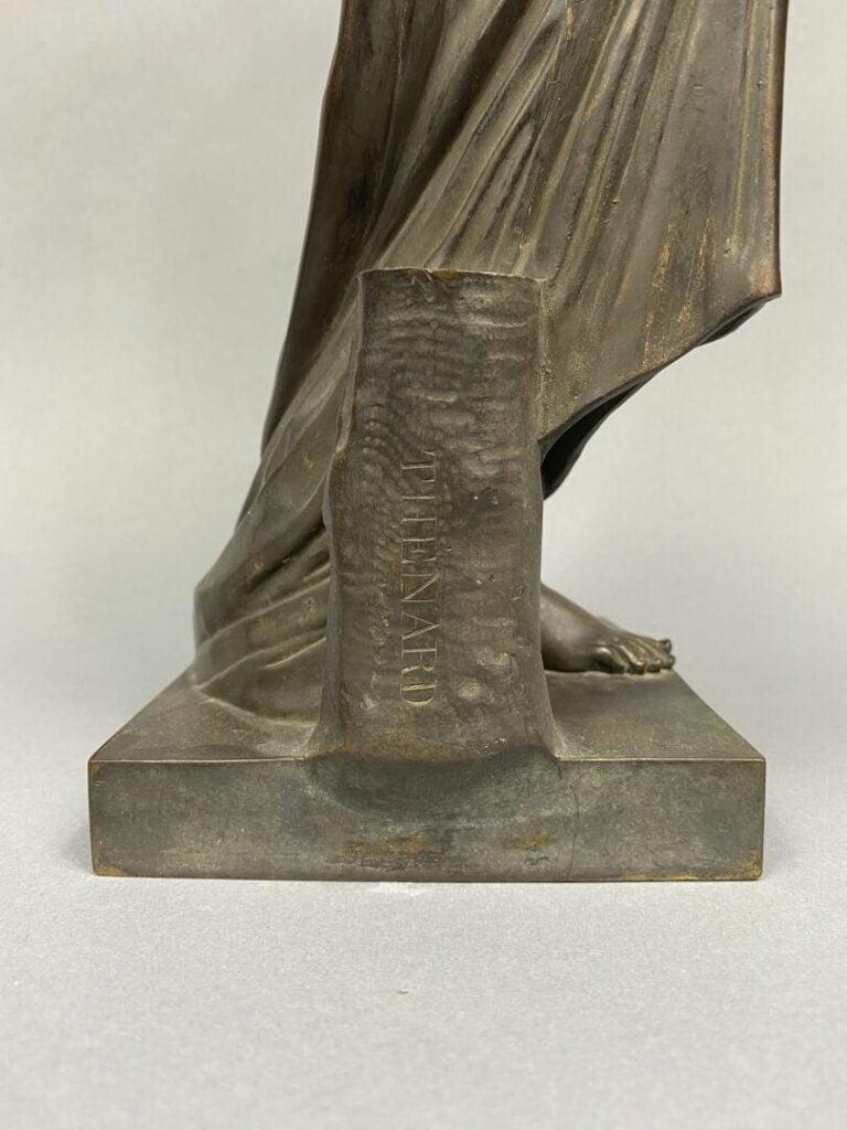 THENARD (XIXe siècle) - Femme drapée tenant une couronne de laurier - Epreuve e…