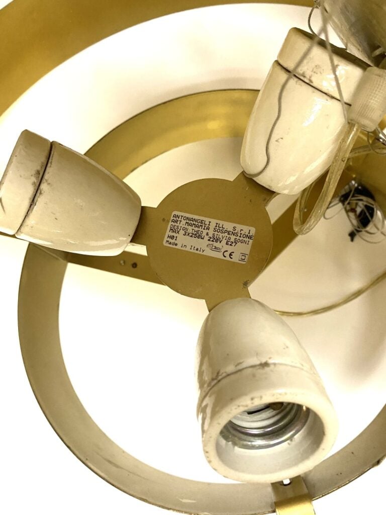 Theo e Silvia Sogni - Antonangeli Illuminazione - Suspension en aluminium doré…